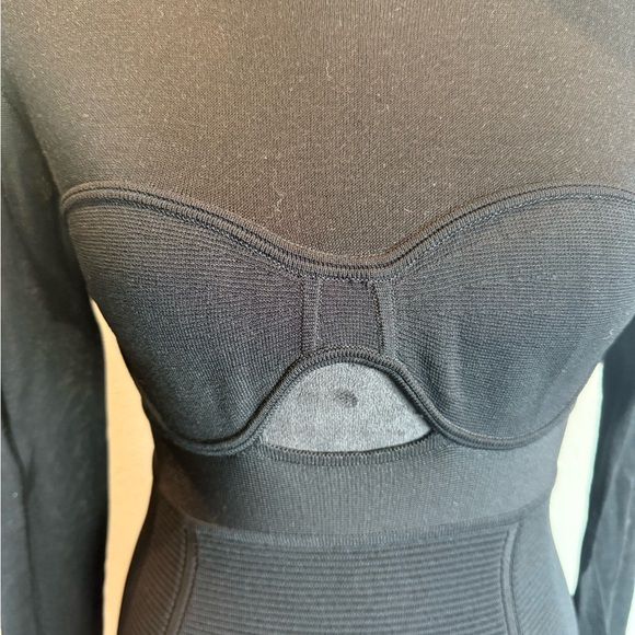 Herve Leger Paris Elegant Black Long Sleeve Dress size XS - Picture 2 of 7